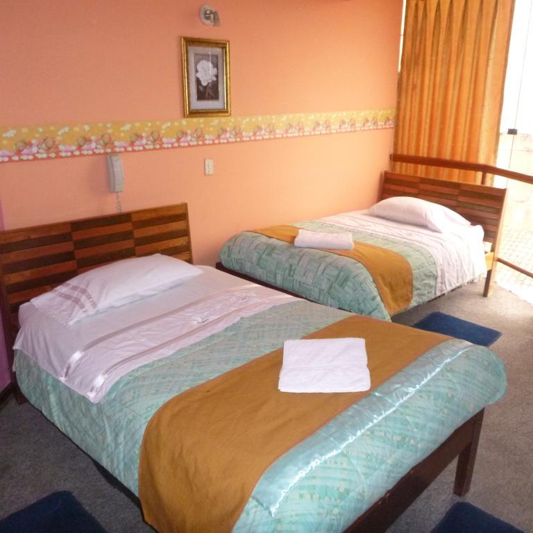 Hostal Retama Inn Huancayo Eksteriør billede