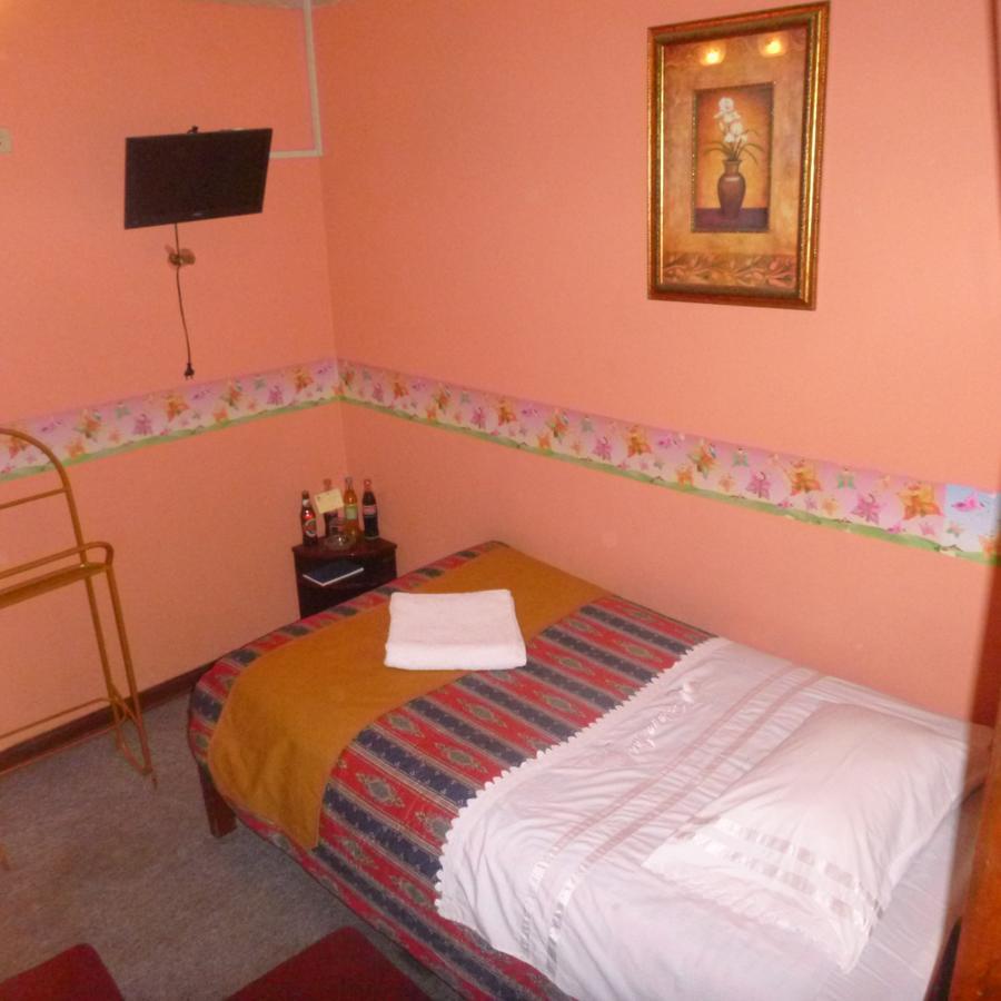 Hostal Retama Inn Huancayo Eksteriør billede